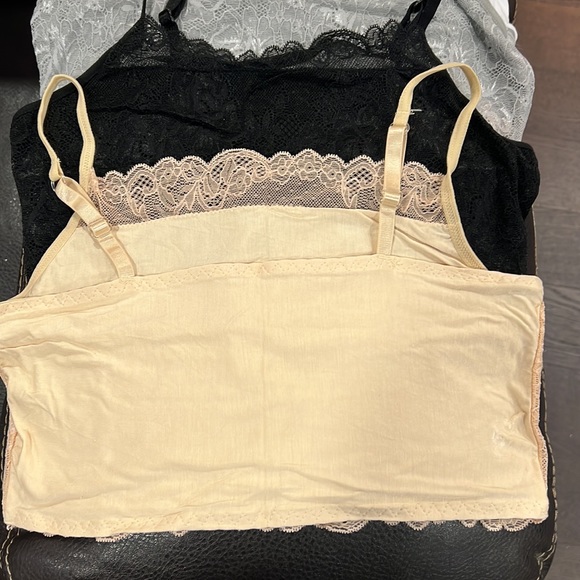 Four lace camis NWOT - Picture 6 of 7